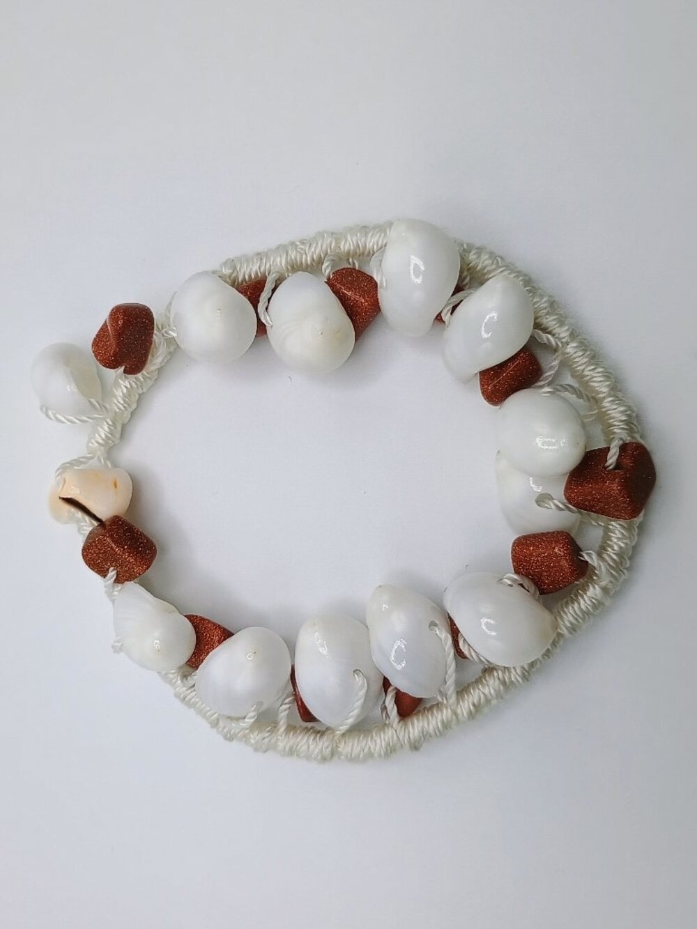 Handmade Macrame Bracelet with Seashells and Natural Stone